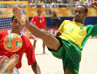 Сборная России по пляжному футболу встретится с Бразилией